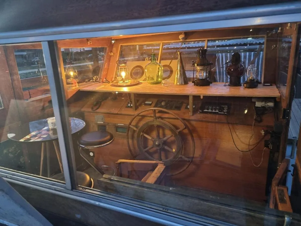 Botel Peniche De Charme Avec Jacuzzi Sur Canal Du Midi Toulouse